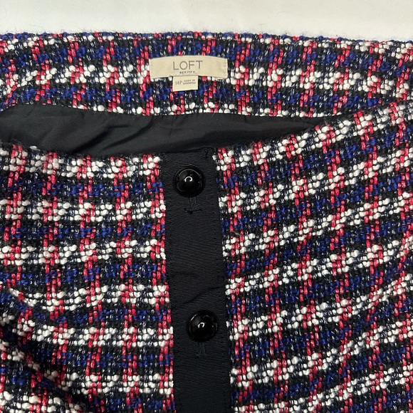 LOFT Size 14P Petite Plaid‎ Tweed Faux Button-Front Skirt
Red White Blue & Black - Picture 5 of 13